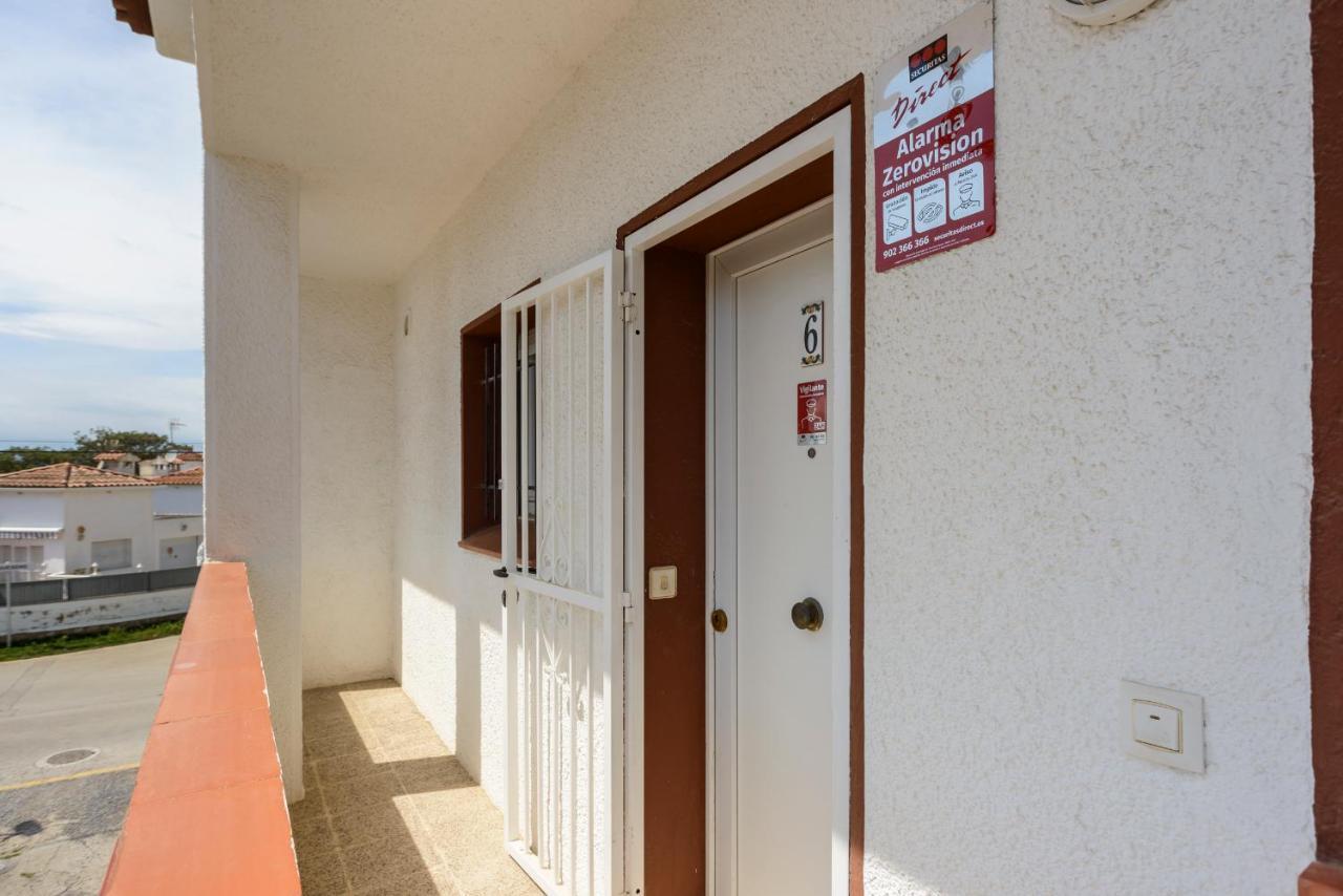 Sant Mori Apartment Емпуриабрава Екстериор снимка