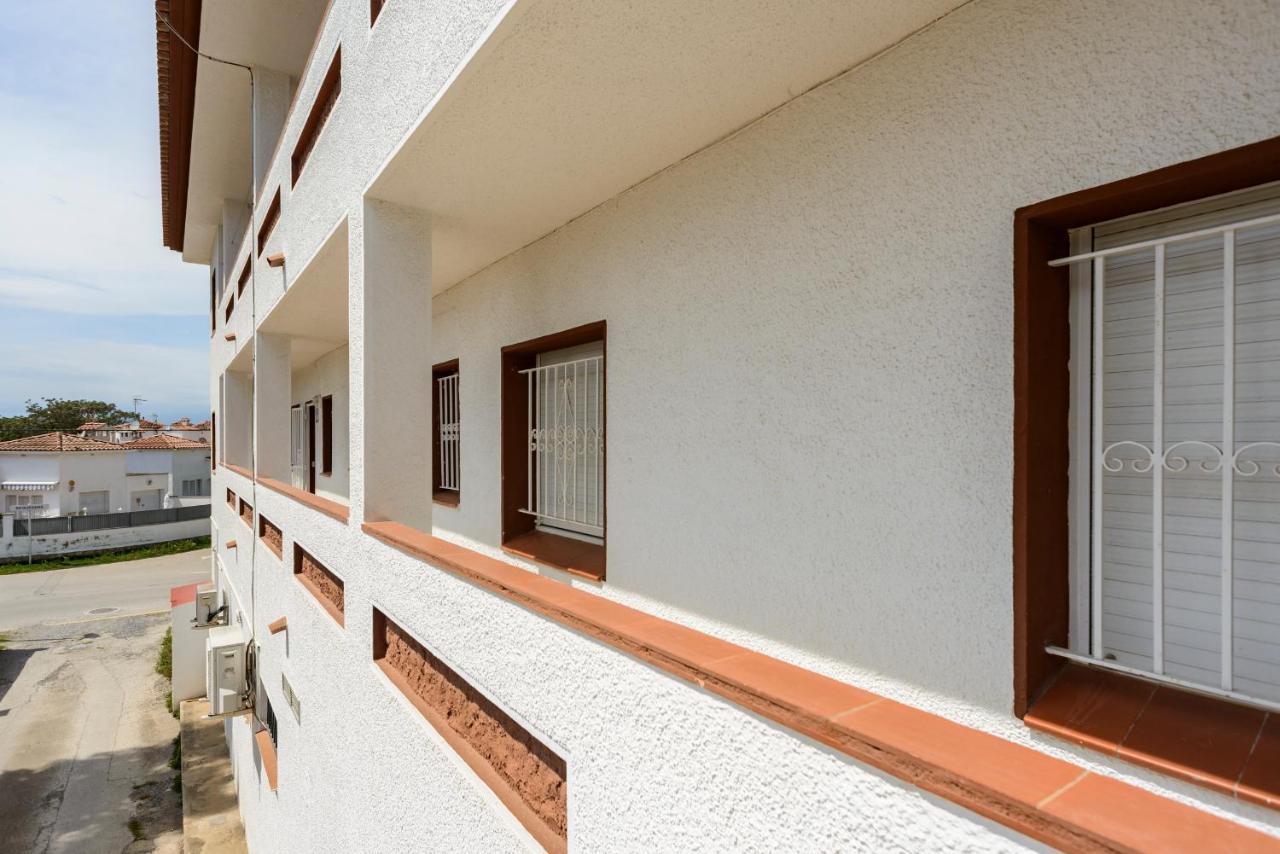 Sant Mori Apartment Емпуриабрава Екстериор снимка